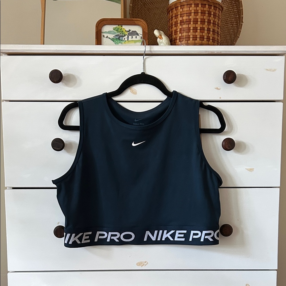 Nike Pro Dri-Fit Crop Top with Logo Band